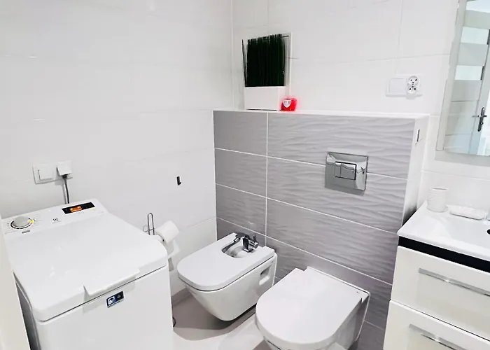 Luna Deluxe Magellana Вроцлав